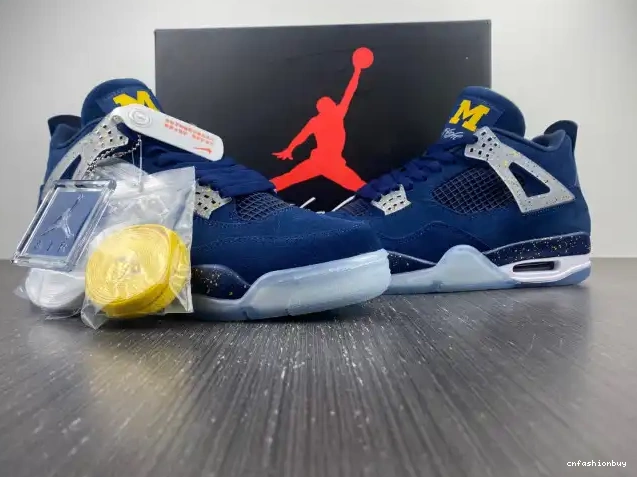 AJ4-1036660 4 Jordan Retro Air (PE) Michigan 0625